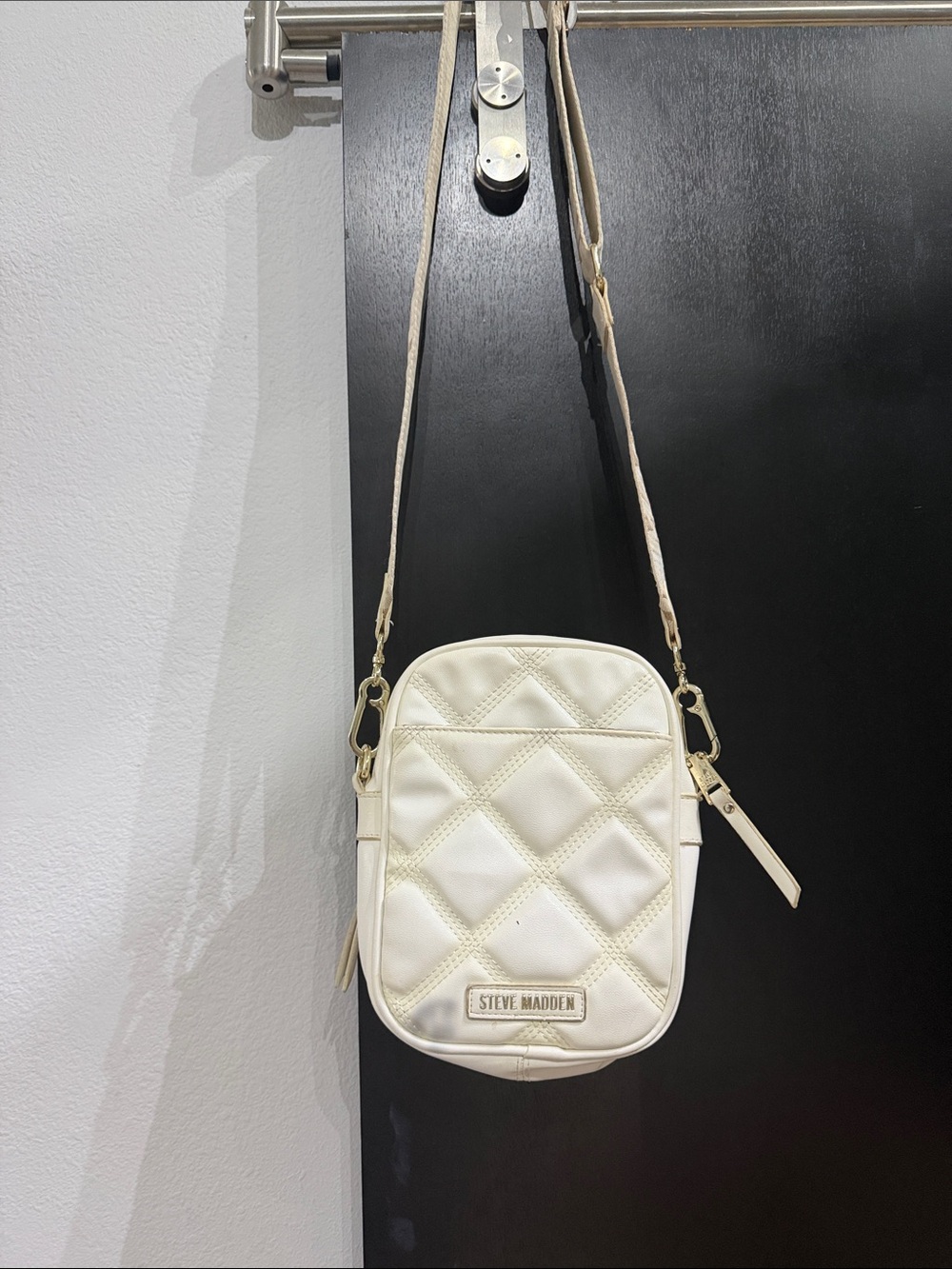 Steve Madden Quilted Crossbody Bag in Cream
